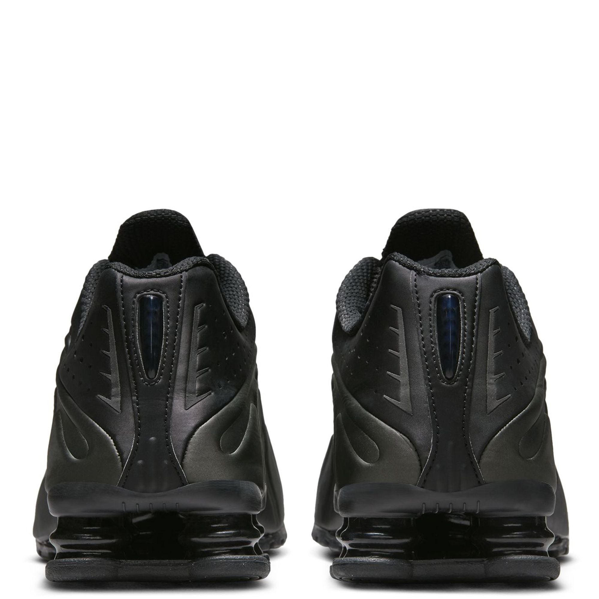 Nike Shox R4 'Triple Black' 2025