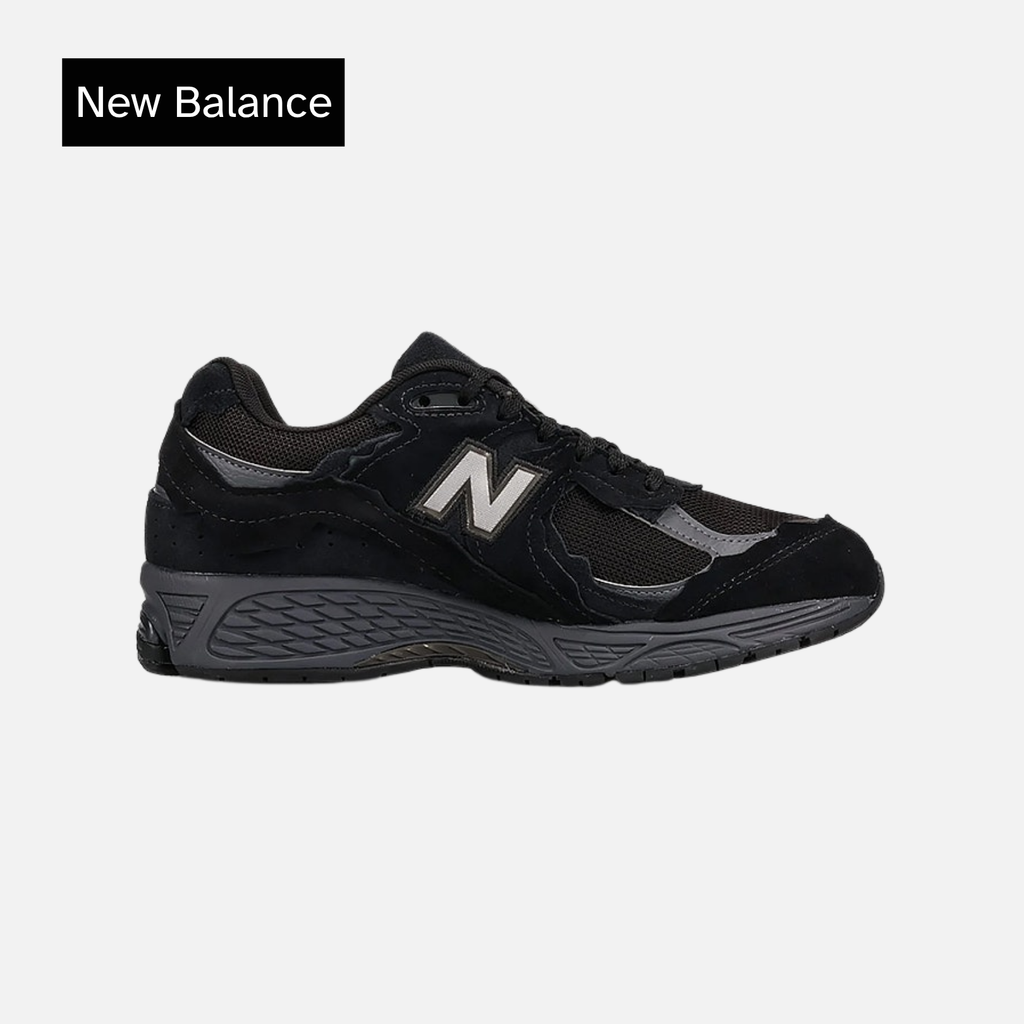 New Balance 2002R Gore-Tex Protection Pack Black Magnet