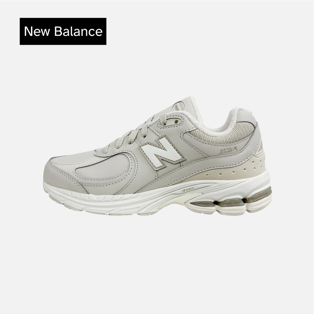 New Balance 2002R Big Kid 'Beige Fleece Lined'