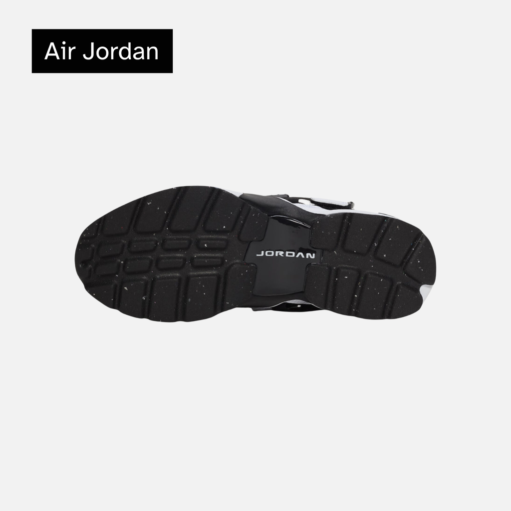 Wmns Air Jordan Trunner LX 'White Reflective Silver'
