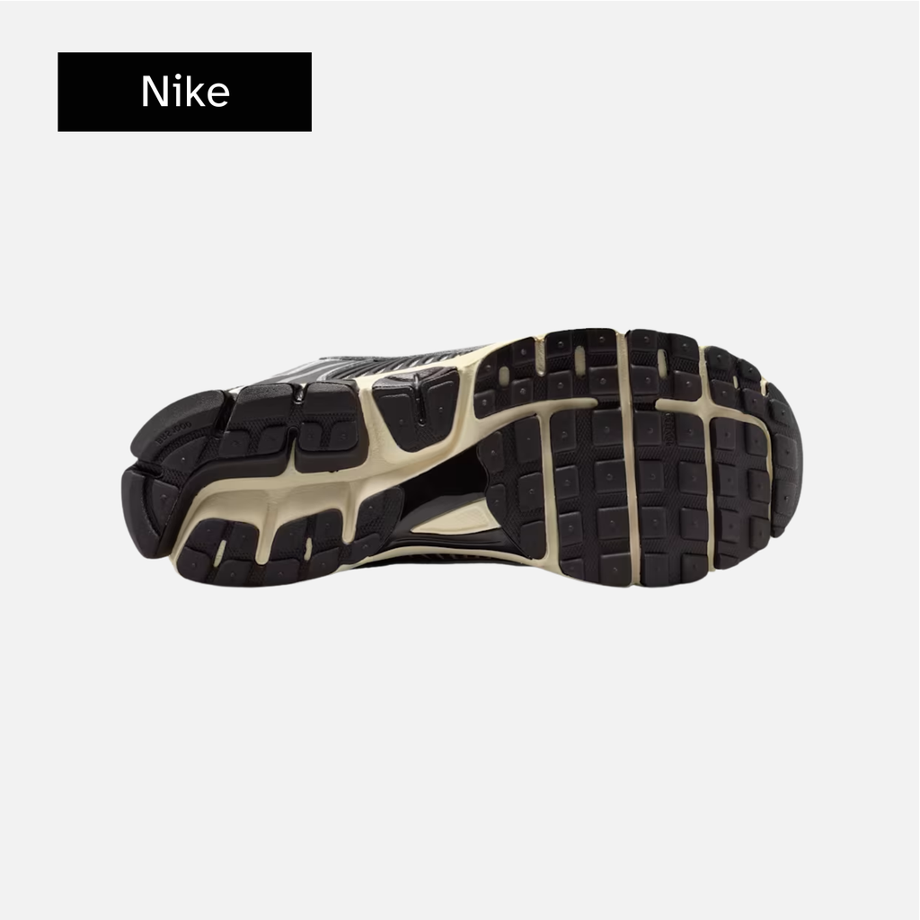 Nike Air Zoom Vomero 5 'Black Chrome White'