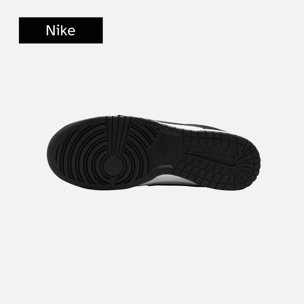 Nike Dunk Low SE 'Suede Panda'