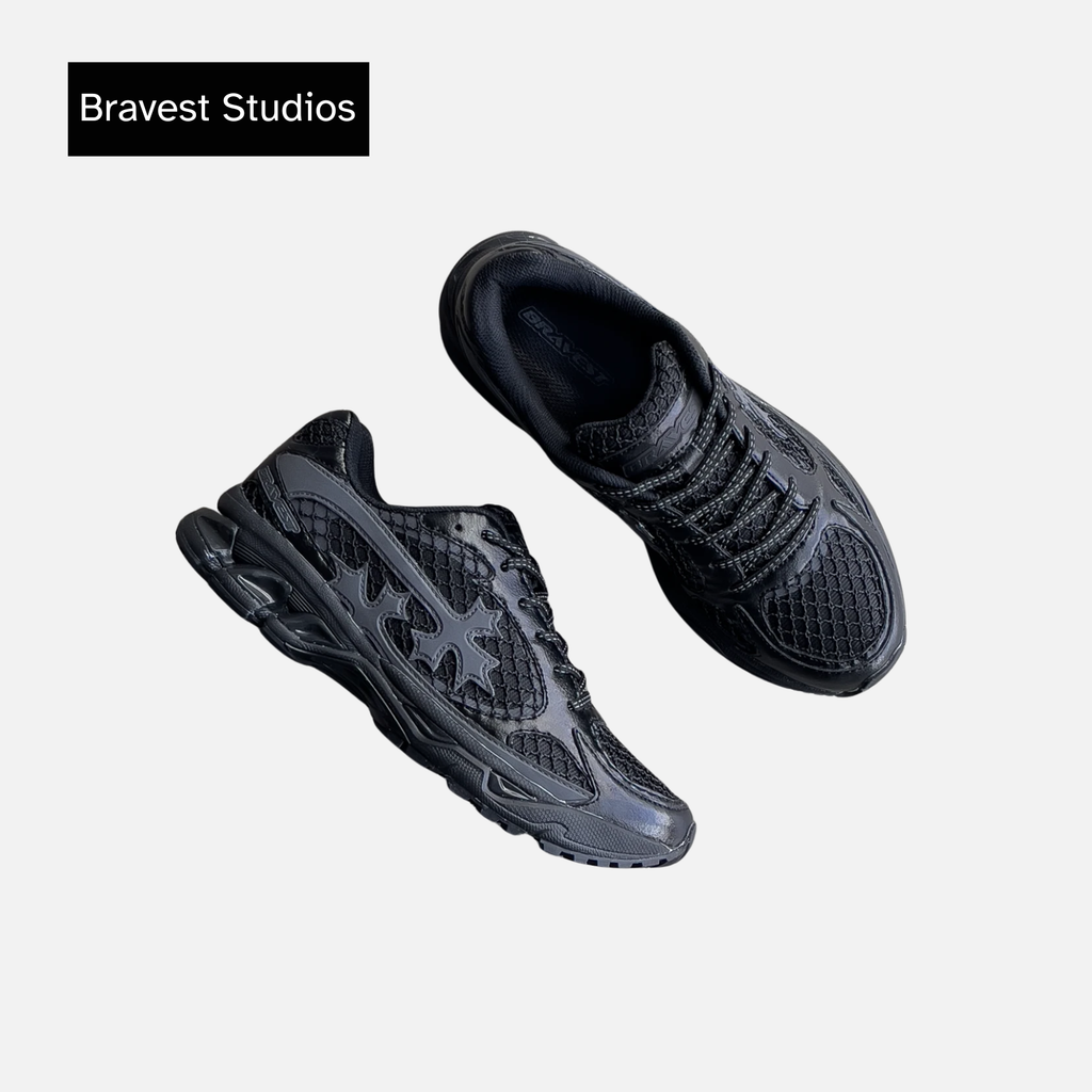 Bravest Studios Kross Kountry Runner 'Triple Black'