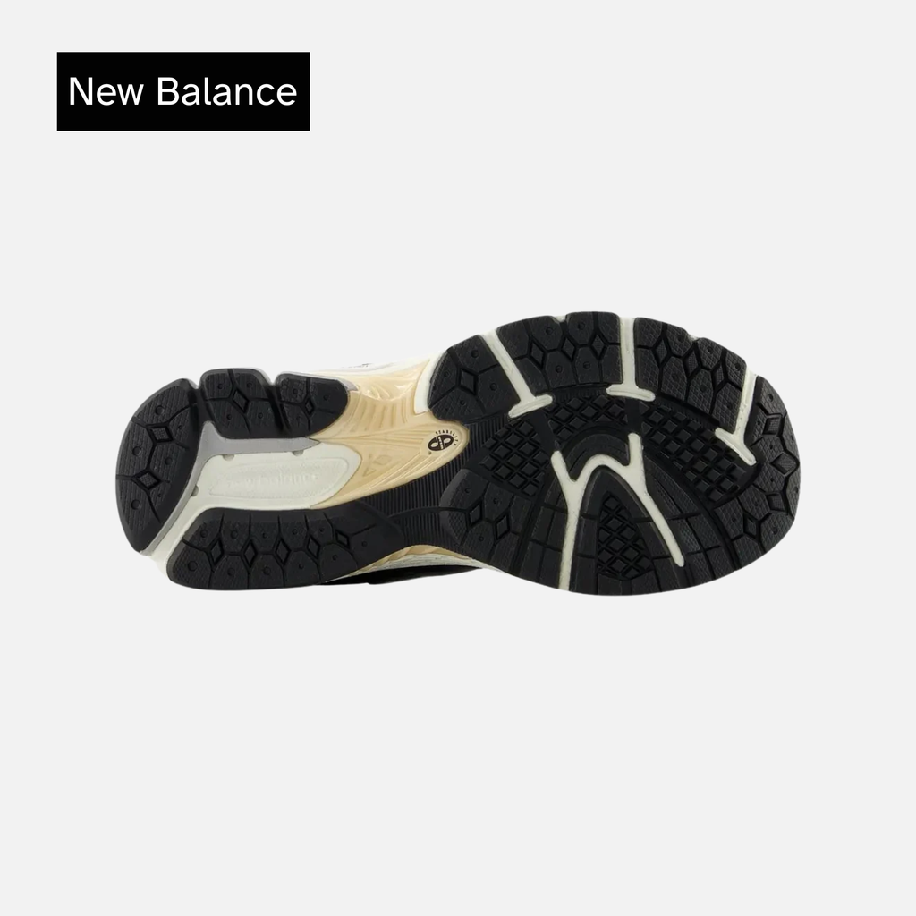 New Balance 2002R Big Kid 'Black Sea Salt Gold'