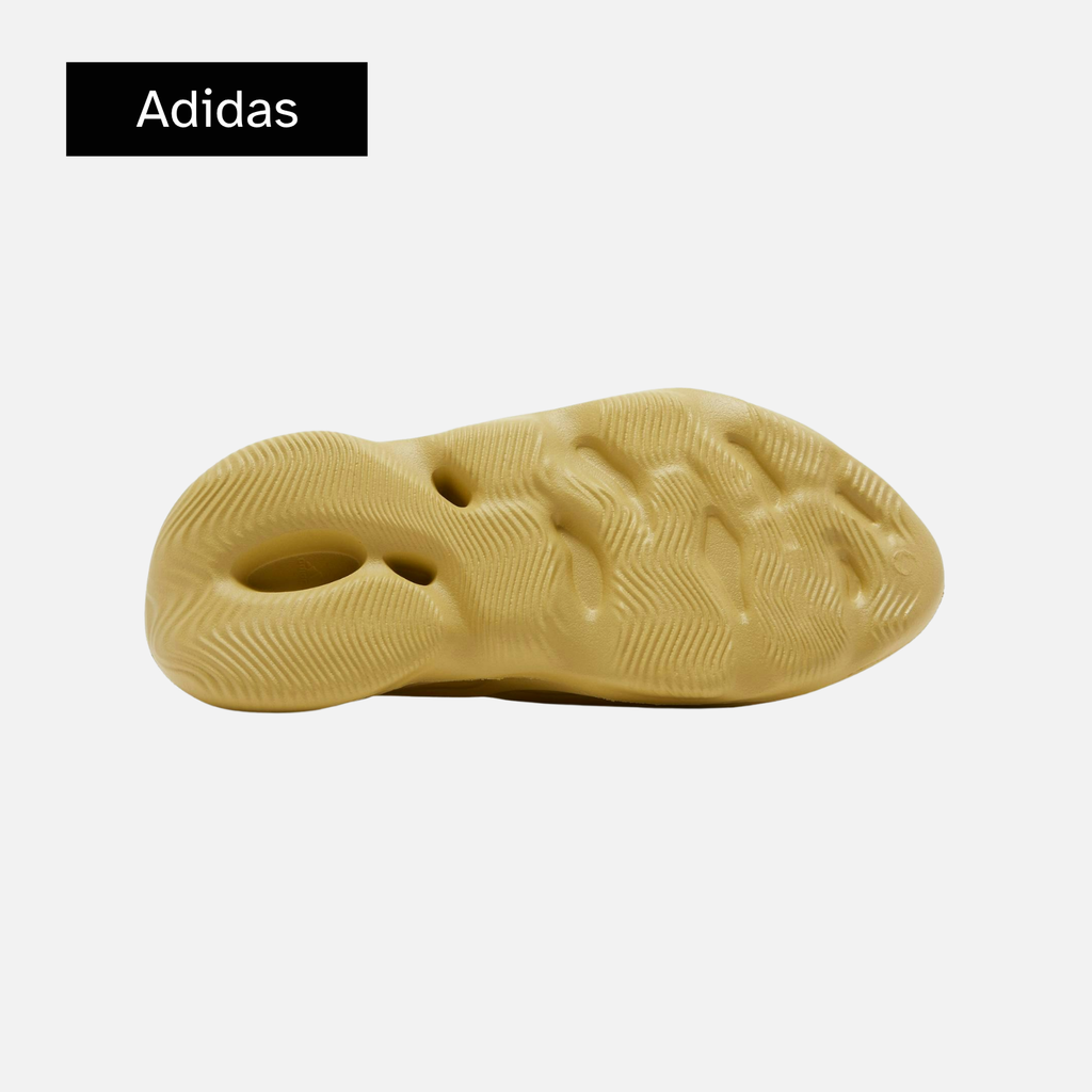 Yeezy Foam Runner 'Sulfur'