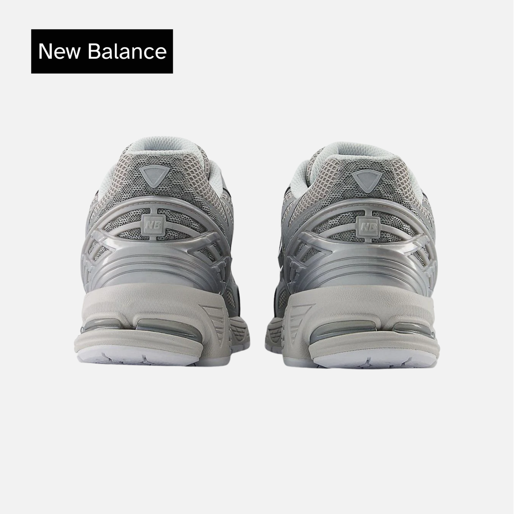 1906W 'Silver Metallic White'