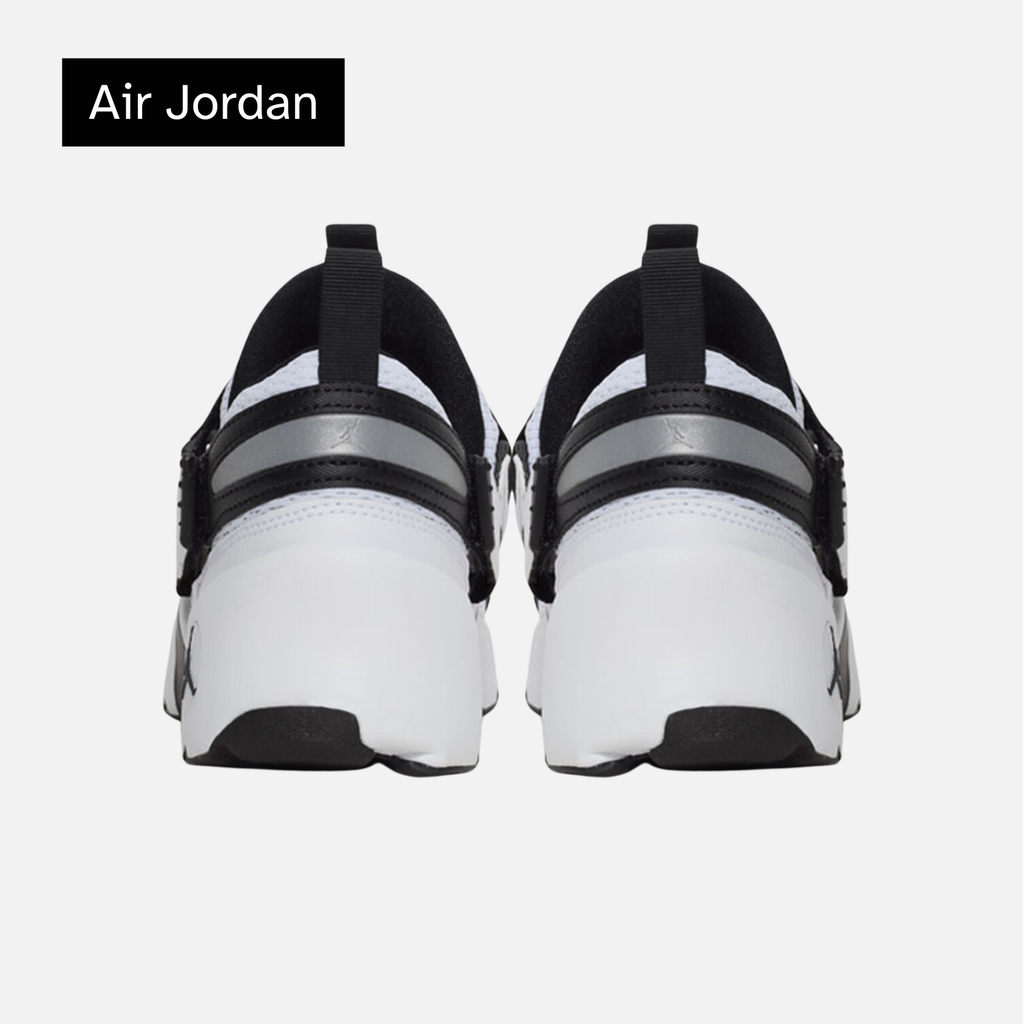 Wmns Air Jordan Trunner LX 'White Reflective Silver'