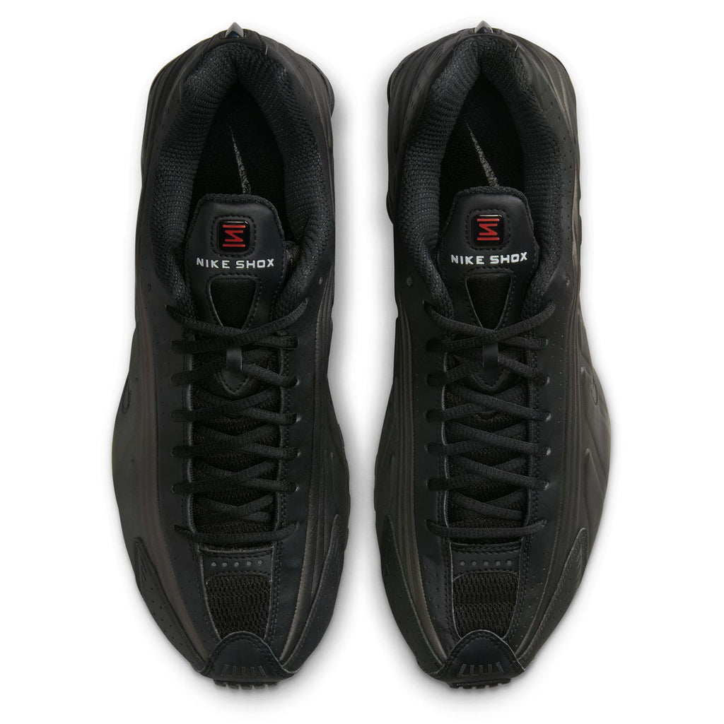 Nike Shox R4 'Triple Black' 2025
